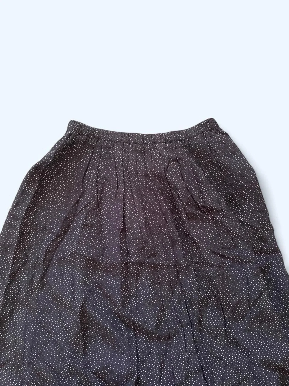 Black polka dot midi skirt with elastic waistband‎